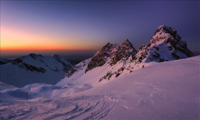 Absorbing the last light